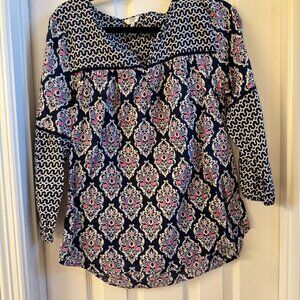Crown & Ivy long sleeve blouse, women, size M, navy pattern